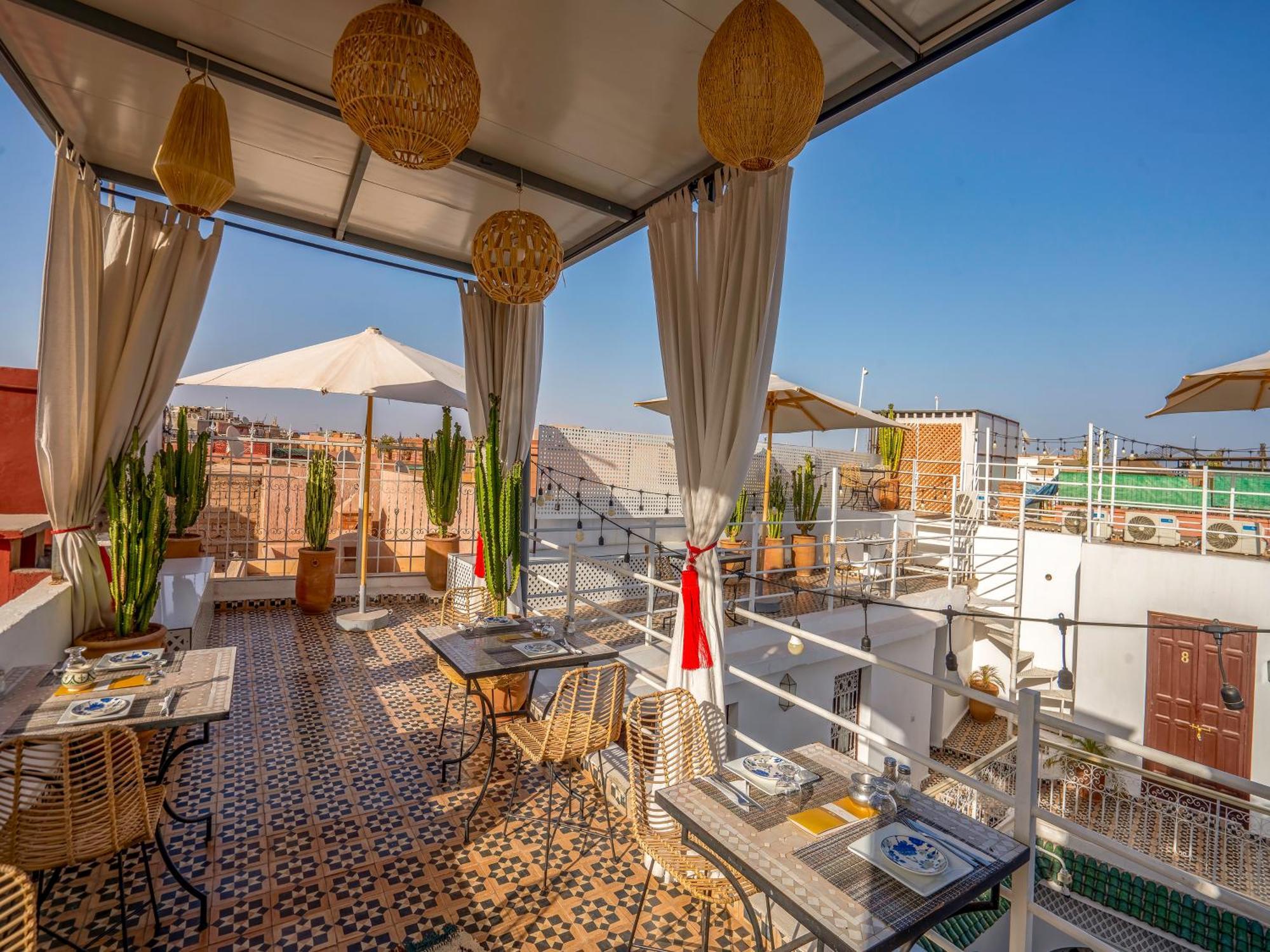 Riad Tzizwit Boutique Hotel & Spa 马拉喀什 外观 照片