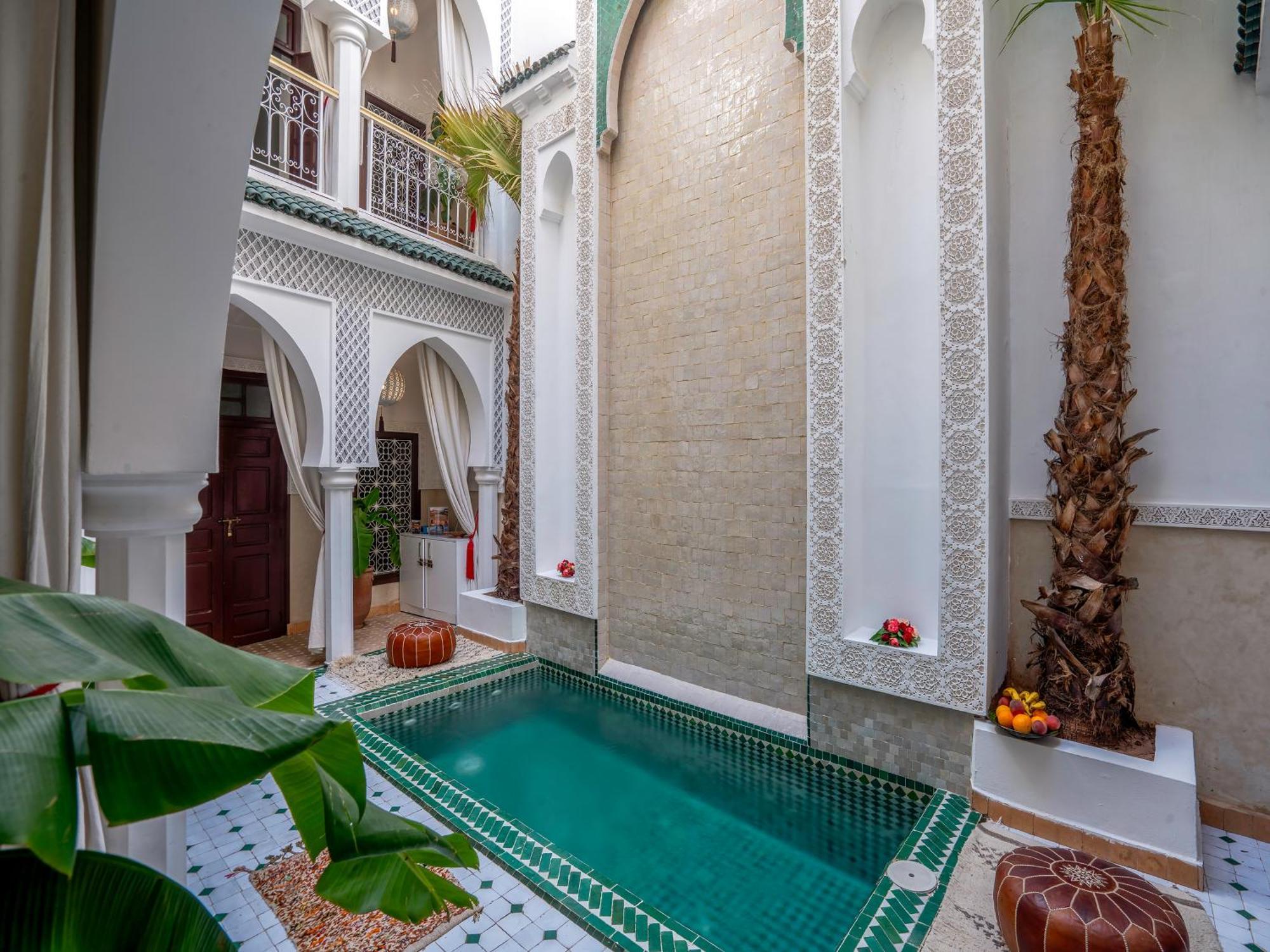 Riad Tzizwit Boutique Hotel & Spa 马拉喀什 外观 照片