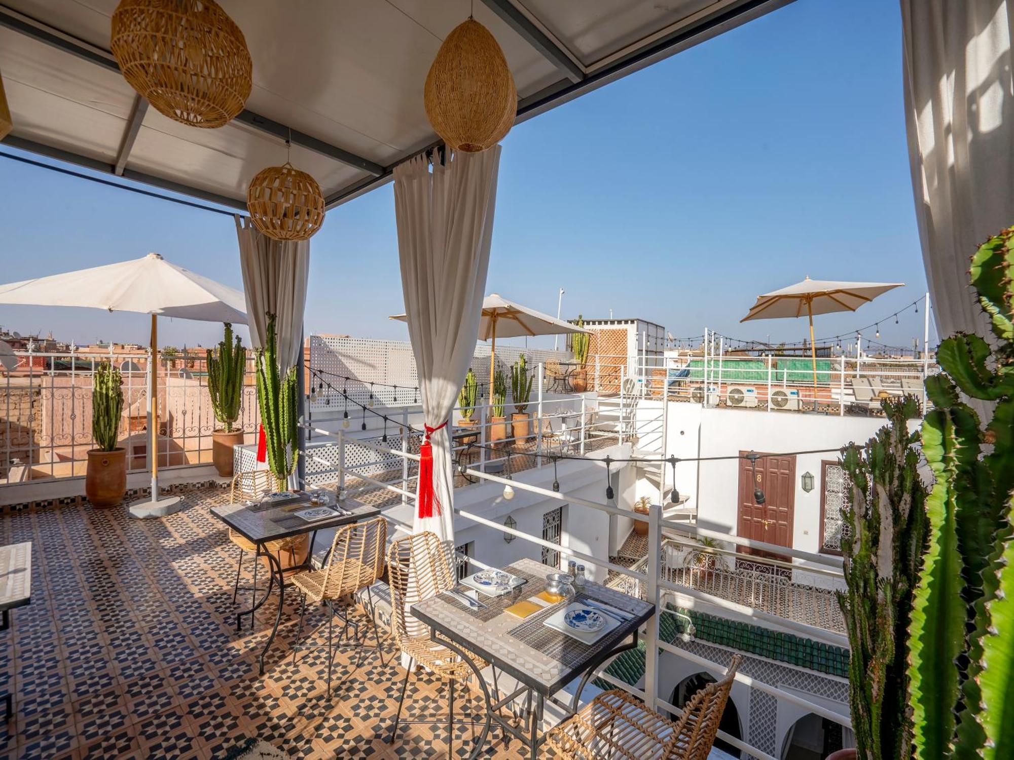 Riad Tzizwit Boutique Hotel & Spa 马拉喀什 外观 照片