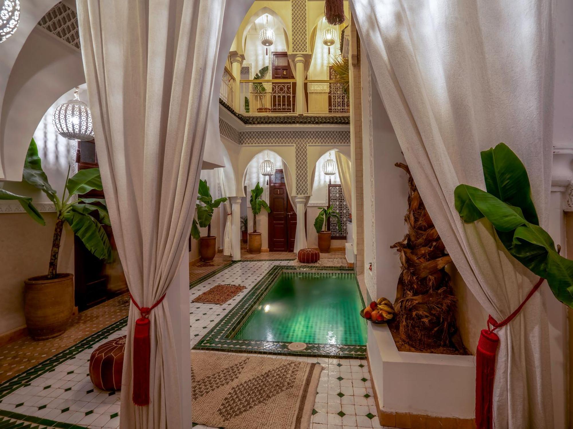 Riad Tzizwit Boutique Hotel & Spa 马拉喀什 外观 照片
