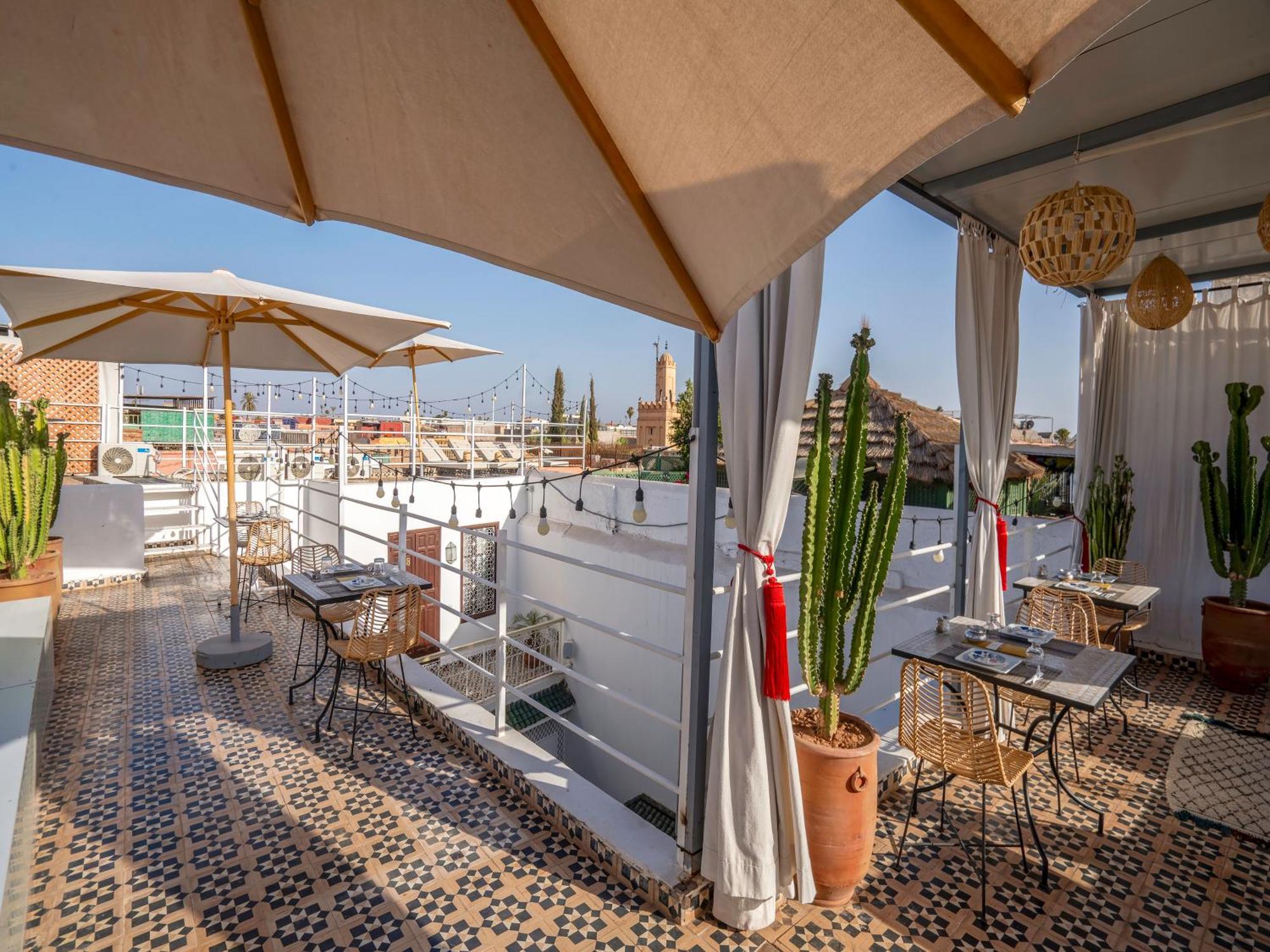 Riad Tzizwit Boutique Hotel & Spa 马拉喀什 外观 照片