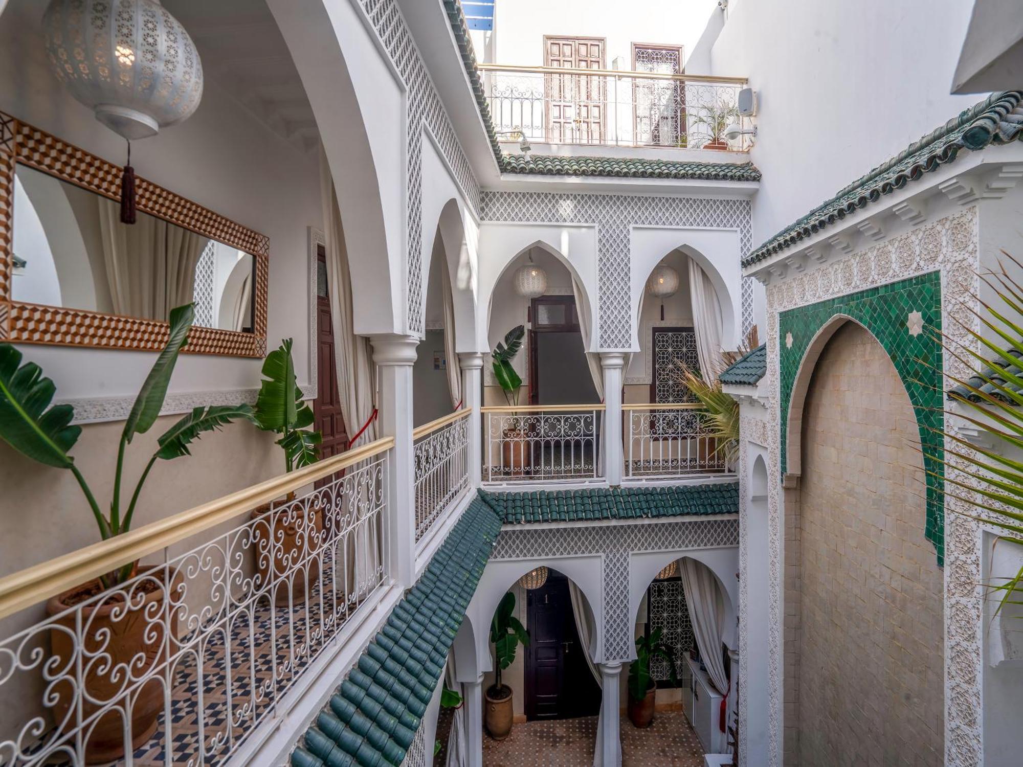 Riad Tzizwit Boutique Hotel & Spa 马拉喀什 外观 照片