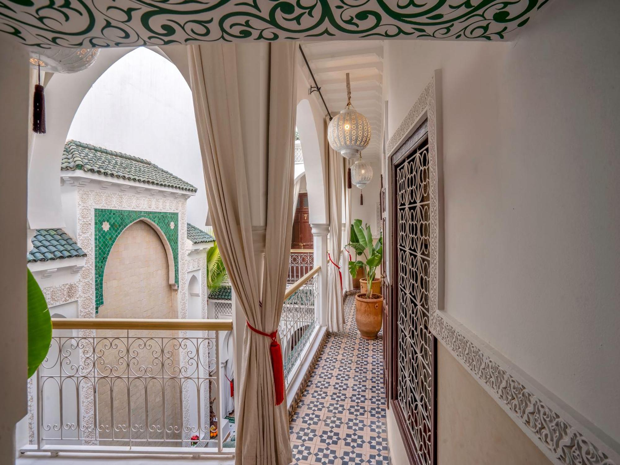 Riad Tzizwit Boutique Hotel & Spa 马拉喀什 外观 照片