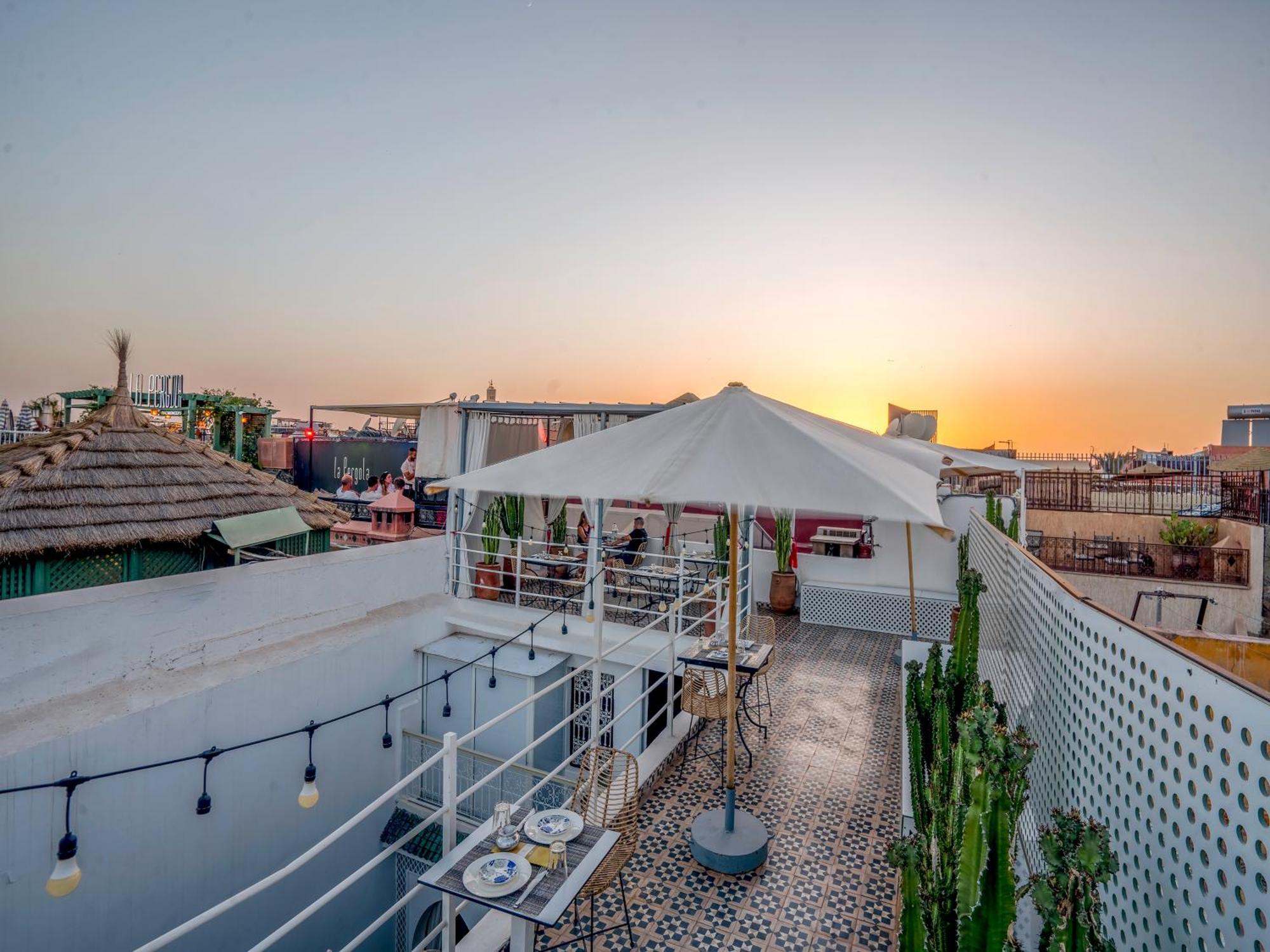 Riad Tzizwit Boutique Hotel & Spa 马拉喀什 外观 照片