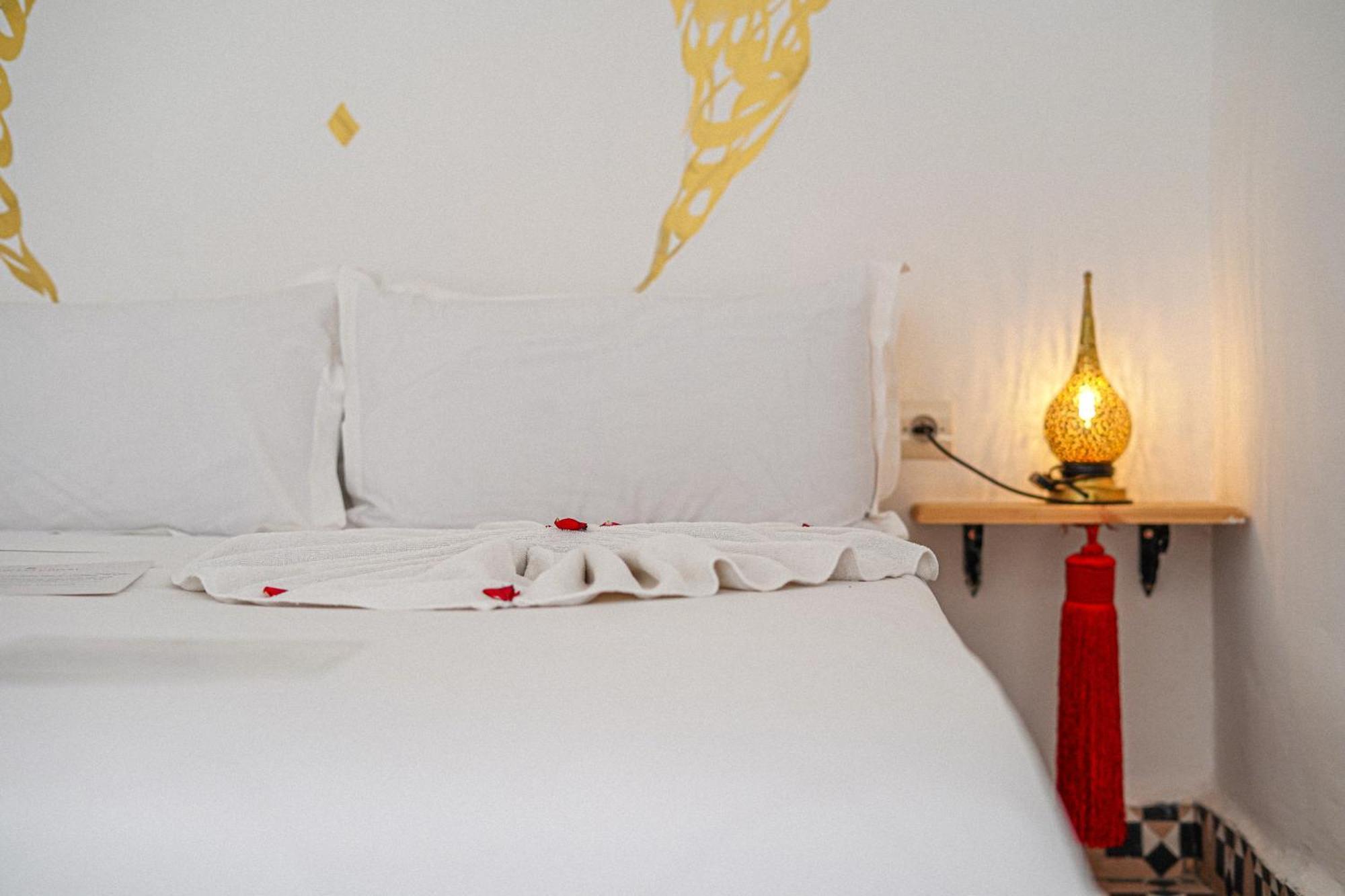 Riad Tzizwit Boutique Hotel & Spa 马拉喀什 外观 照片